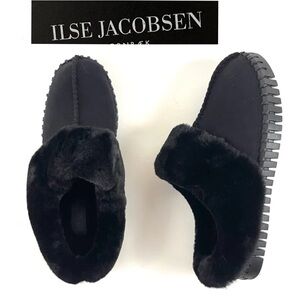 ILSE JACOBSEN TULIP3871
 Black Faux
Fur Slippers Size 6.5